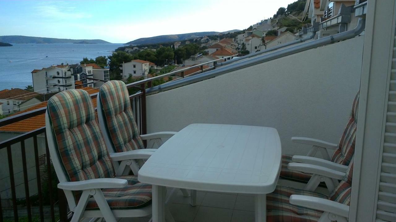 Lambrisa Apartment Trogir Luaran gambar