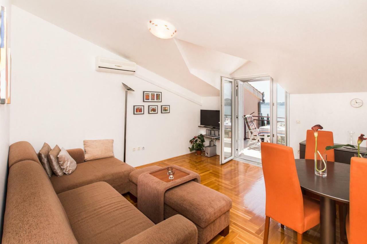 Lambrisa Apartment Trogir Luaran gambar