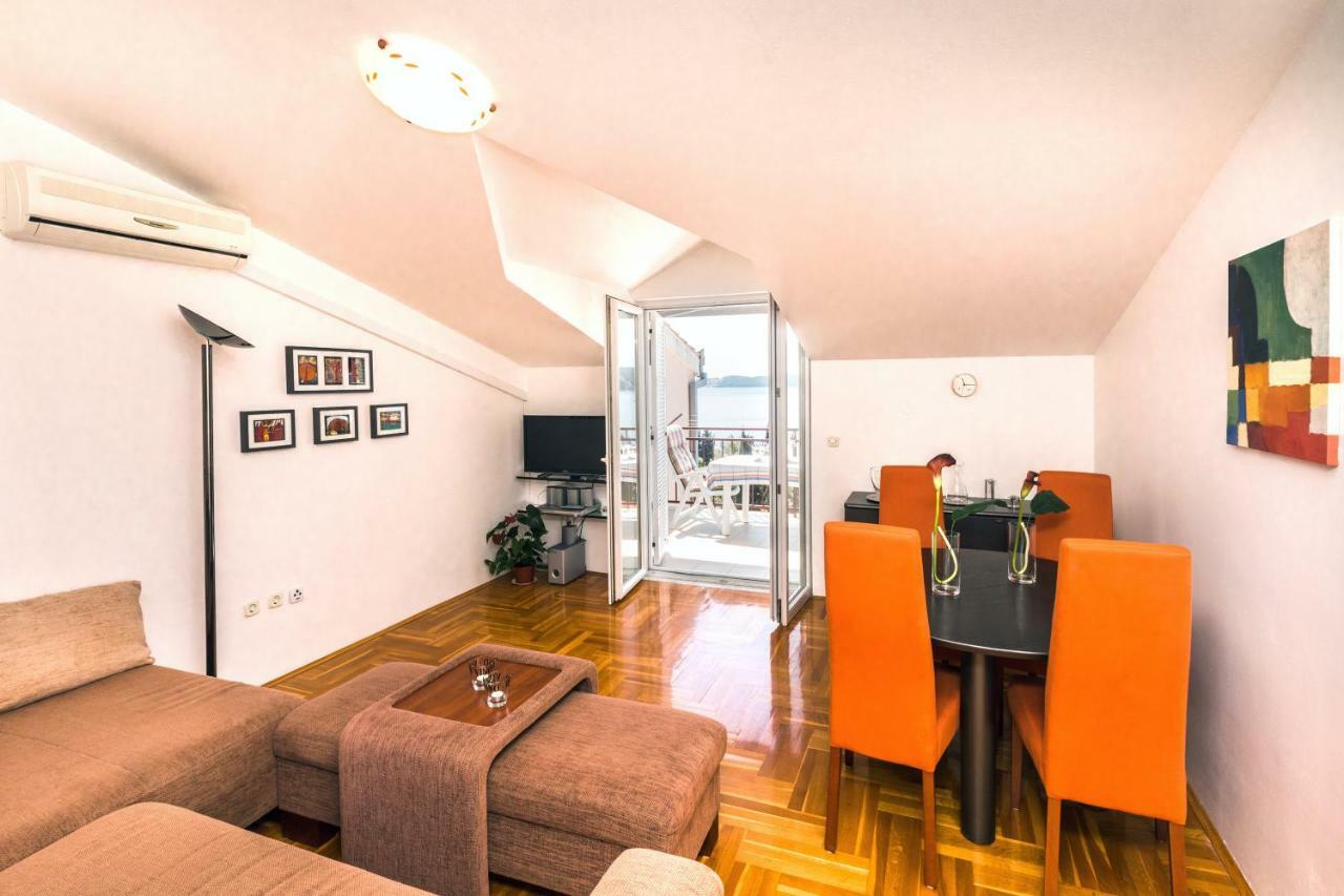 Lambrisa Apartment Trogir Luaran gambar