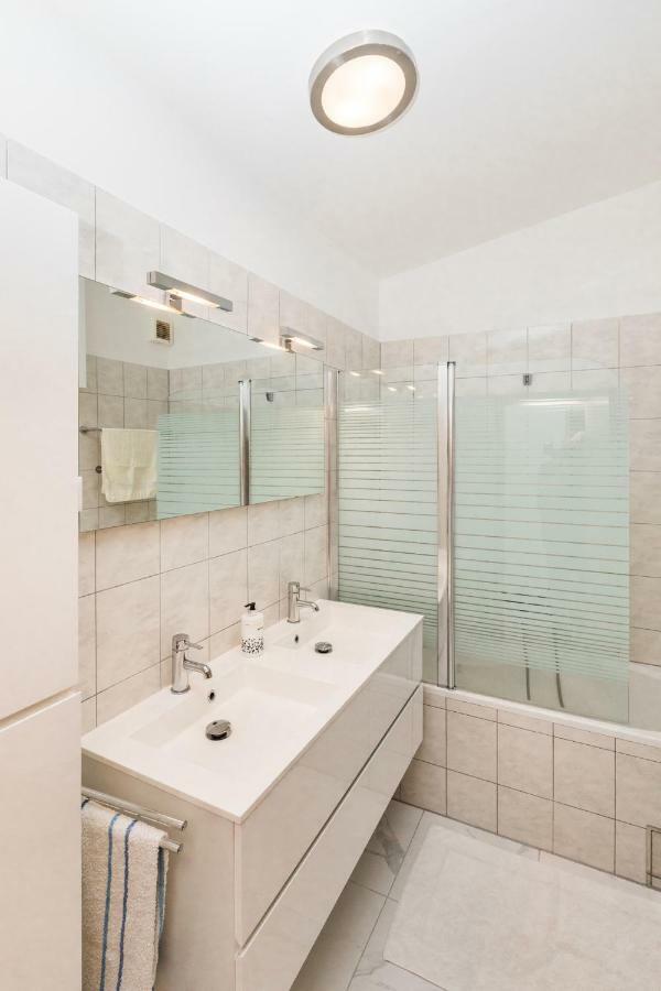 Lambrisa Apartment Trogir Luaran gambar