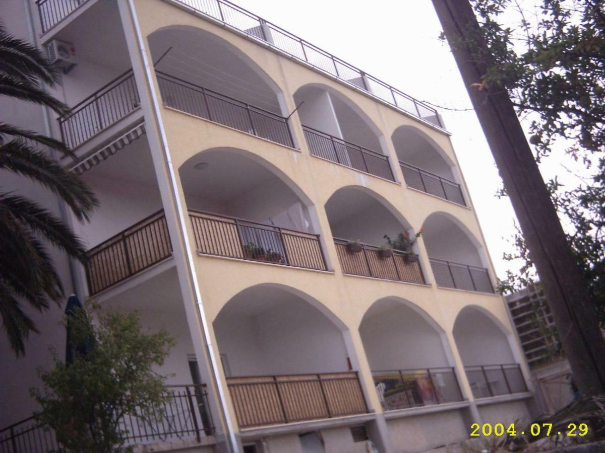 Lambrisa Apartment Trogir Luaran gambar